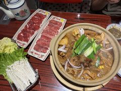 -沙胆彪炭炉牛杂煲(上海日月光广场店)