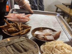 -黄潇洒老火锅(九眼桥宏济巷店)