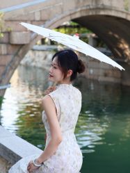 -一揽芳华汉服旗袍体验馆(拙政园店)