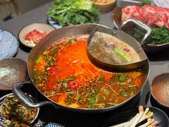 -楠小云·云南鲜菌·鲜牛自助火锅(九眼桥店)