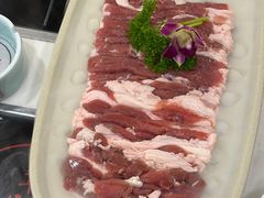 乌珠穆沁排酸手工鲜切羊肉-草原传奇鲜羊火锅(桥北店)