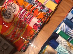 -HERMES(湖滨银泰in77店)