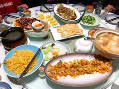 -八府香鸭·啫啫煲(华山路店)