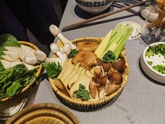 -巴奴毛肚火锅(悠唐购物中心店)
