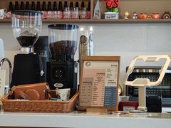 -Reset Coffee 与海咖啡