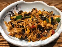 -佬湘楼·27年湘菜(天河都市广场店)