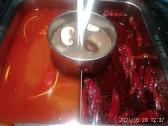 三拼锅底-渝利重庆火锅