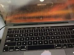 -Apple Store苹果手机电脑售后维修中心(浦东店)