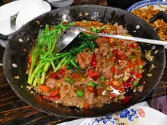 -蚝美人·生蚝海鲜烧烤(茶花园店)