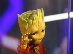 -东浩兰生上海世博展览馆