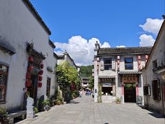 -缘来聚·徽菜名店(黄山宏村店)