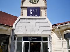 -GAP(王府井奥莱·香江小镇店)