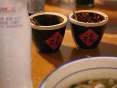 -矮子粉店1985·长沙米粉(湘春路店)