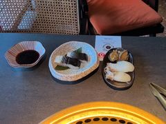 -铭牛烧肉·和牛海鲜自助(高新月牙湖店)