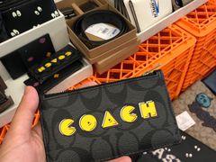 -COACH蔻驰(赛特奥特莱斯店)