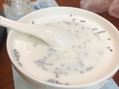 -燕庭·纯燕窝·甜品下午茶(南京西路店)