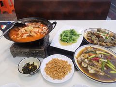 -鑫悦楼煎蟹·16年海鲜大排档