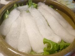 -尚尚仙·酸汤猪手·猪肚鸡火锅(华联万柳购物中心店)
