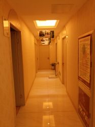 -悦芳庭美肤美体品牌集合店