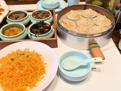 -梅利汴京烤鸭•开封豫菜地标店(东大街店)