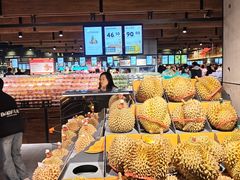 -胖东来生活广场(健康路店)