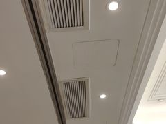 -骏莱海鲜鱼港(五角场店)
