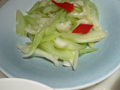 -吴越荣记苏州菜·松鼠桂鱼 100% 活鱼现做(月光码头店)