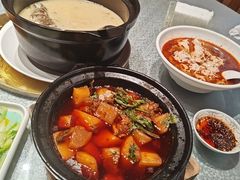 -土砂锅生态山庄·非遗砂锅雅鱼