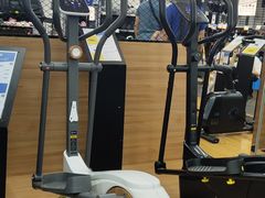-迪卡侬(西三旗店)