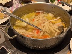 -椰小鸡·琼州糟粕醋·火锅(美兰缤纷城店)