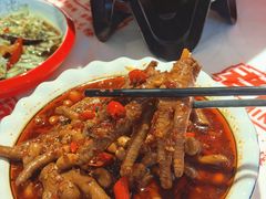 -老闵田螺馆·南昌市井菜·特色小吃(总店)