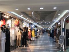-广州白马服装市场
