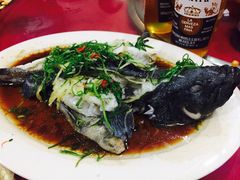 -鑫悦楼煎蟹·16年海鲜大排档