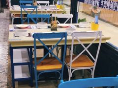 大堂-魔法帽酱料牛肉小火锅(米兰店)
