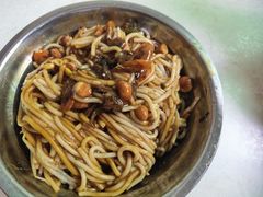 -灵山卢梅燕粉店