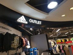 -阿迪达斯(飞洲国际精品优惠店)