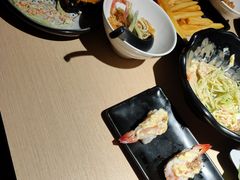 -万岁料理回转寿司(华贸店)