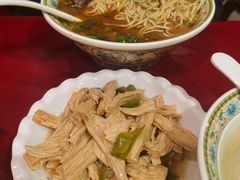 -金杨拉面王小吃面馆·牛三宝面·红烧牛肉粉