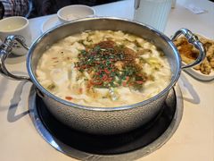 -德林酸菜鱼火锅(南丹店)