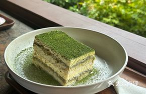 Mung Bean Pudding Tiramisu