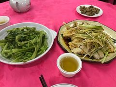 隆都驰名白切鸡-隆都四季香饭店(碧海路店)