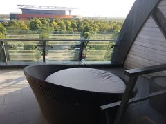 -上海滴水湖皇冠假日酒店