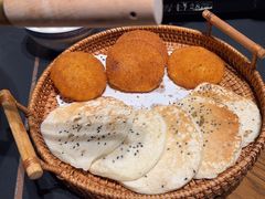 -筱湘溪·原住土菜小院