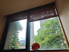 -梅间堂茶馆(绿地缤纷城店)