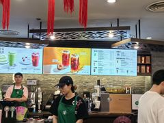 -星巴克(南宁民歌湖店)