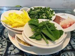 -桥香园云南过桥米线(金马碧鸡店)