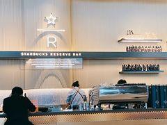 大堂-星巴克臻选(上海合生汇1F店)