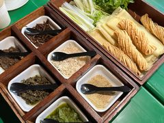 -五谷丰登农家院·地道胶东菜·海鲜烧烤(威海店)