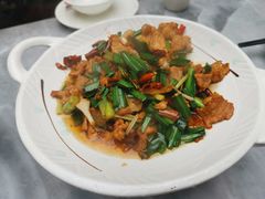 -蔼若春.传承三十年云南菜(金碧公园店)