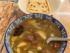 -刘老虎肉丸糊辣汤(总店)